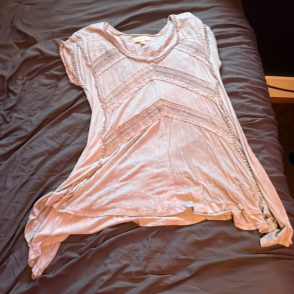 Knox Rose Gray Top
